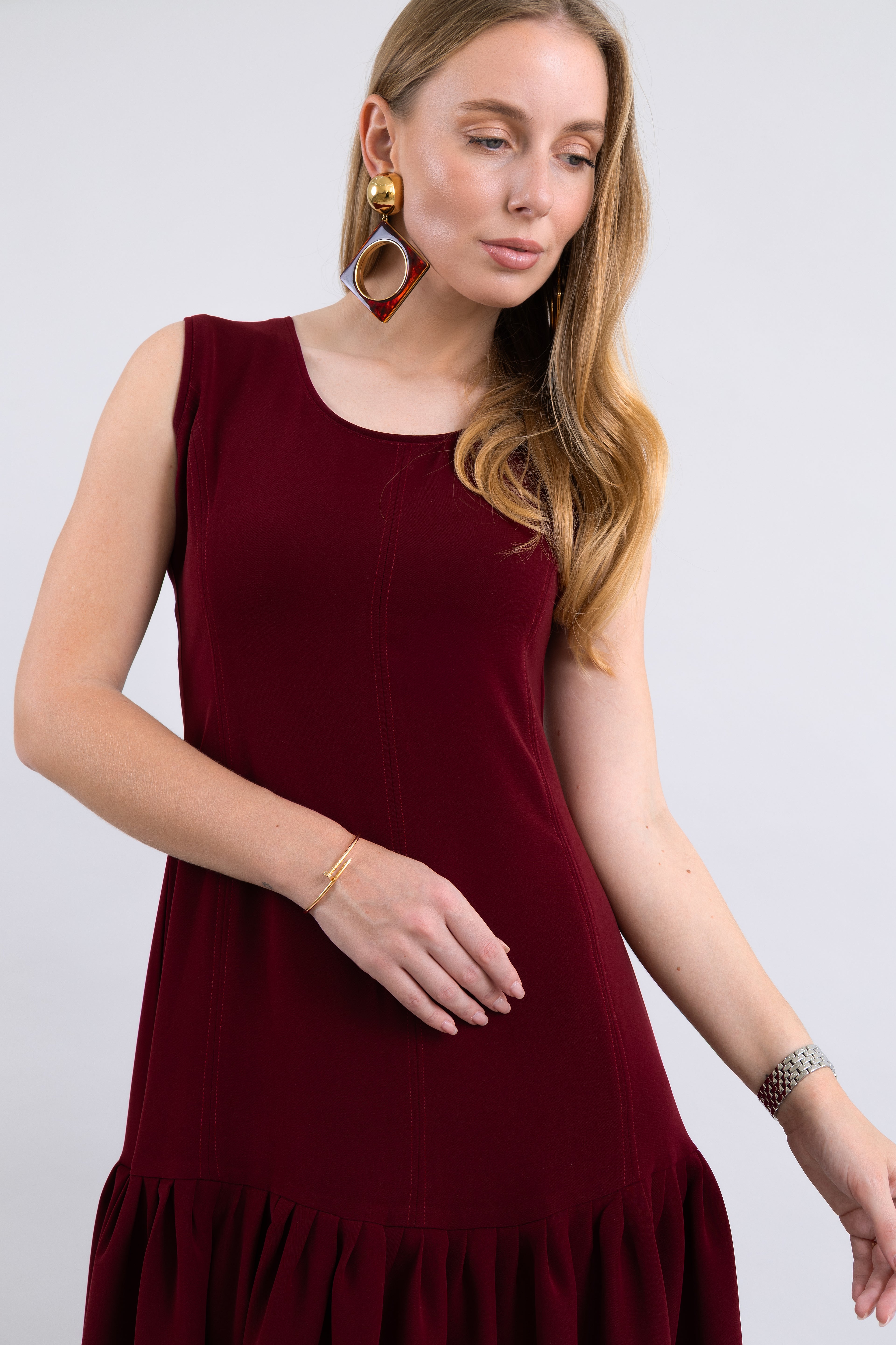 Alya in Burgundy
