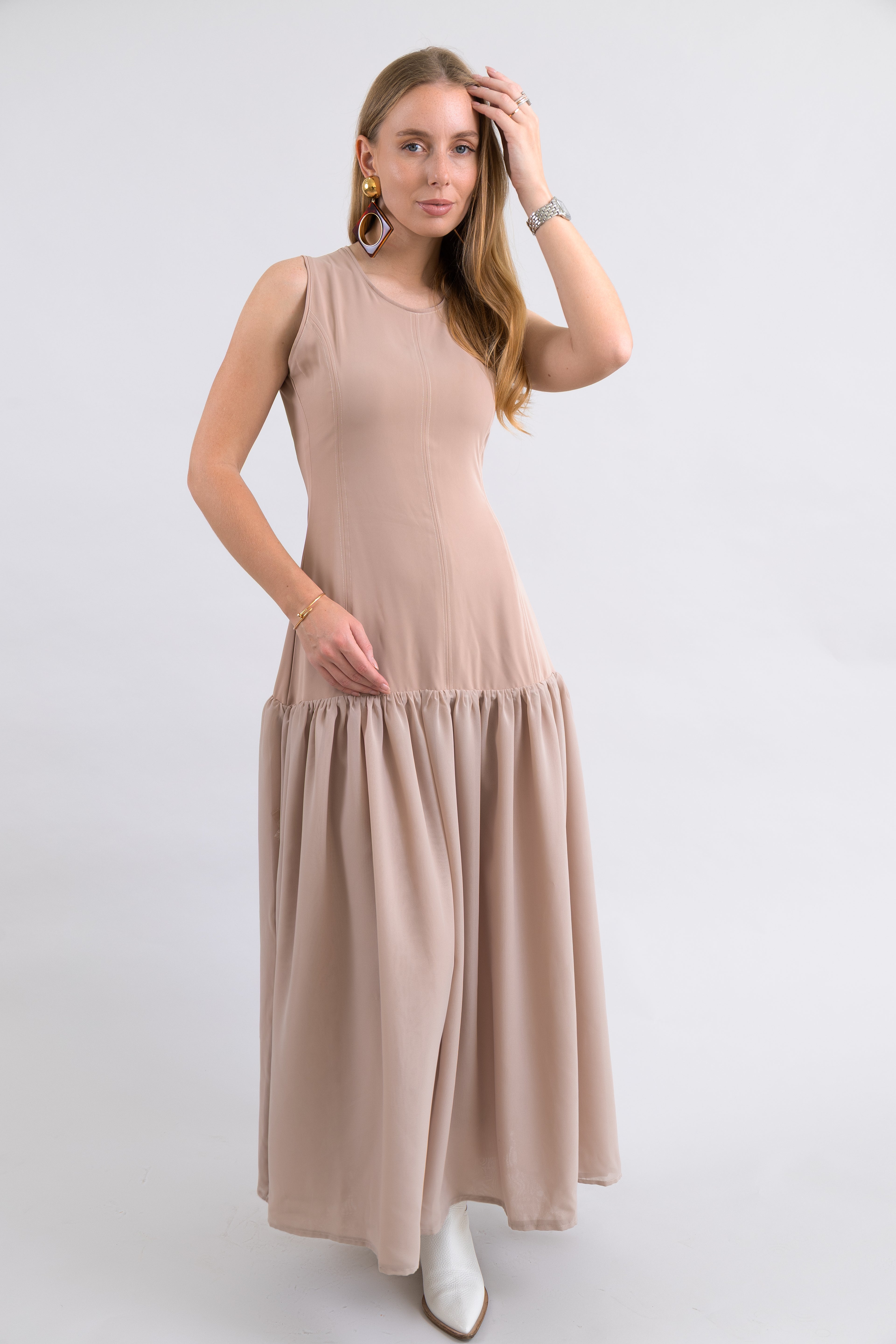 Alya in Nude