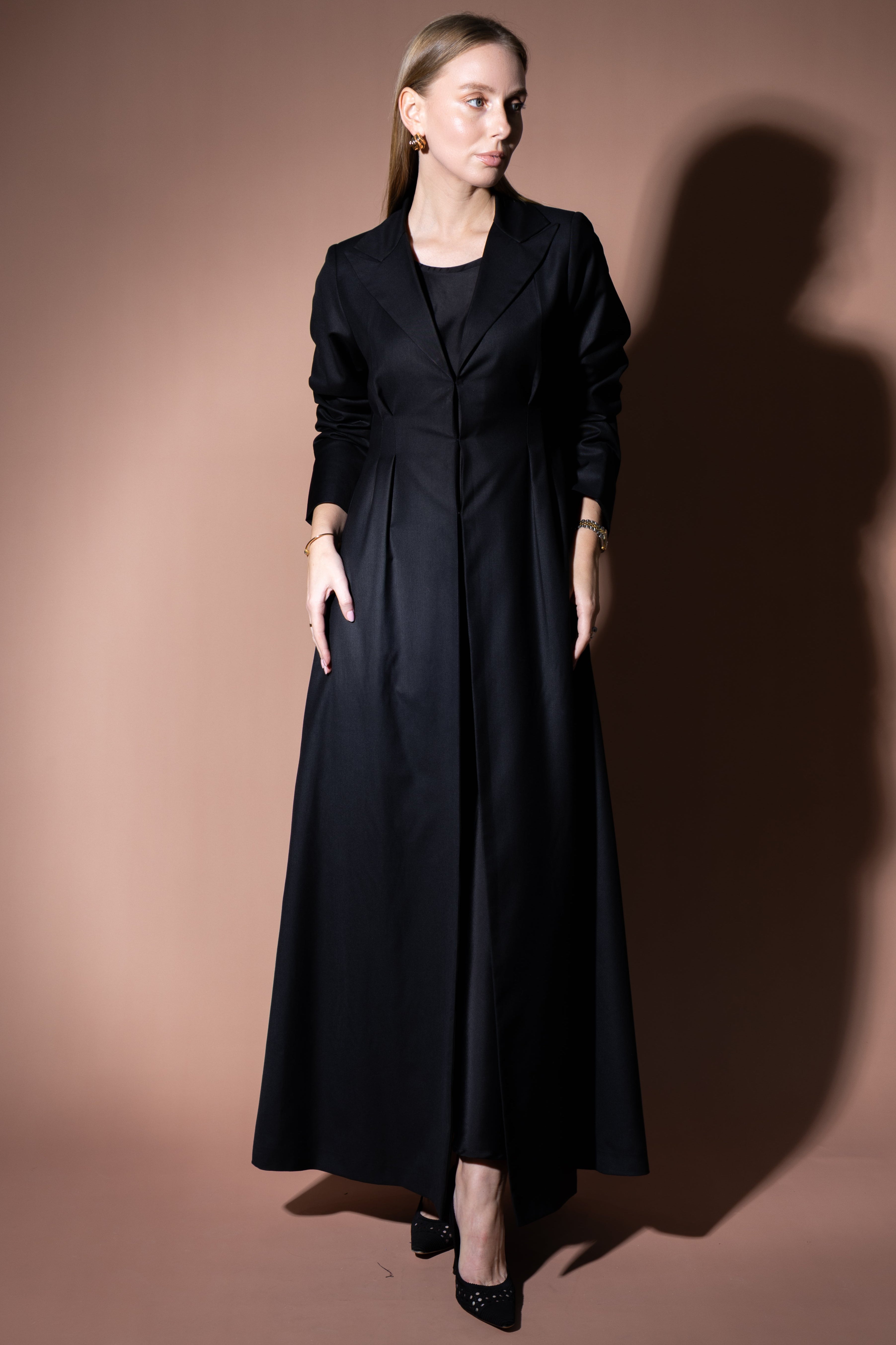 The Cinched Abaya