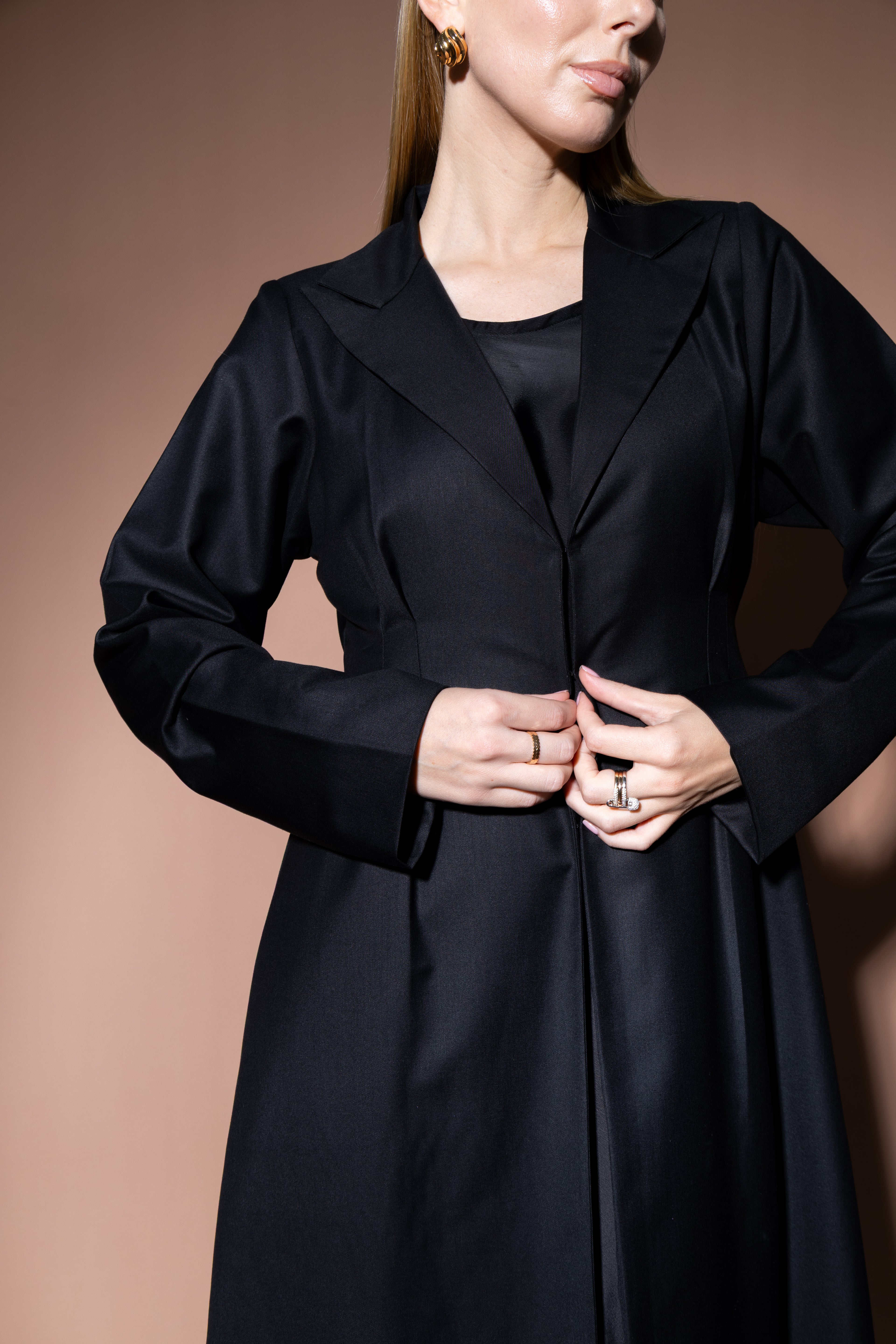 The Cinched Abaya