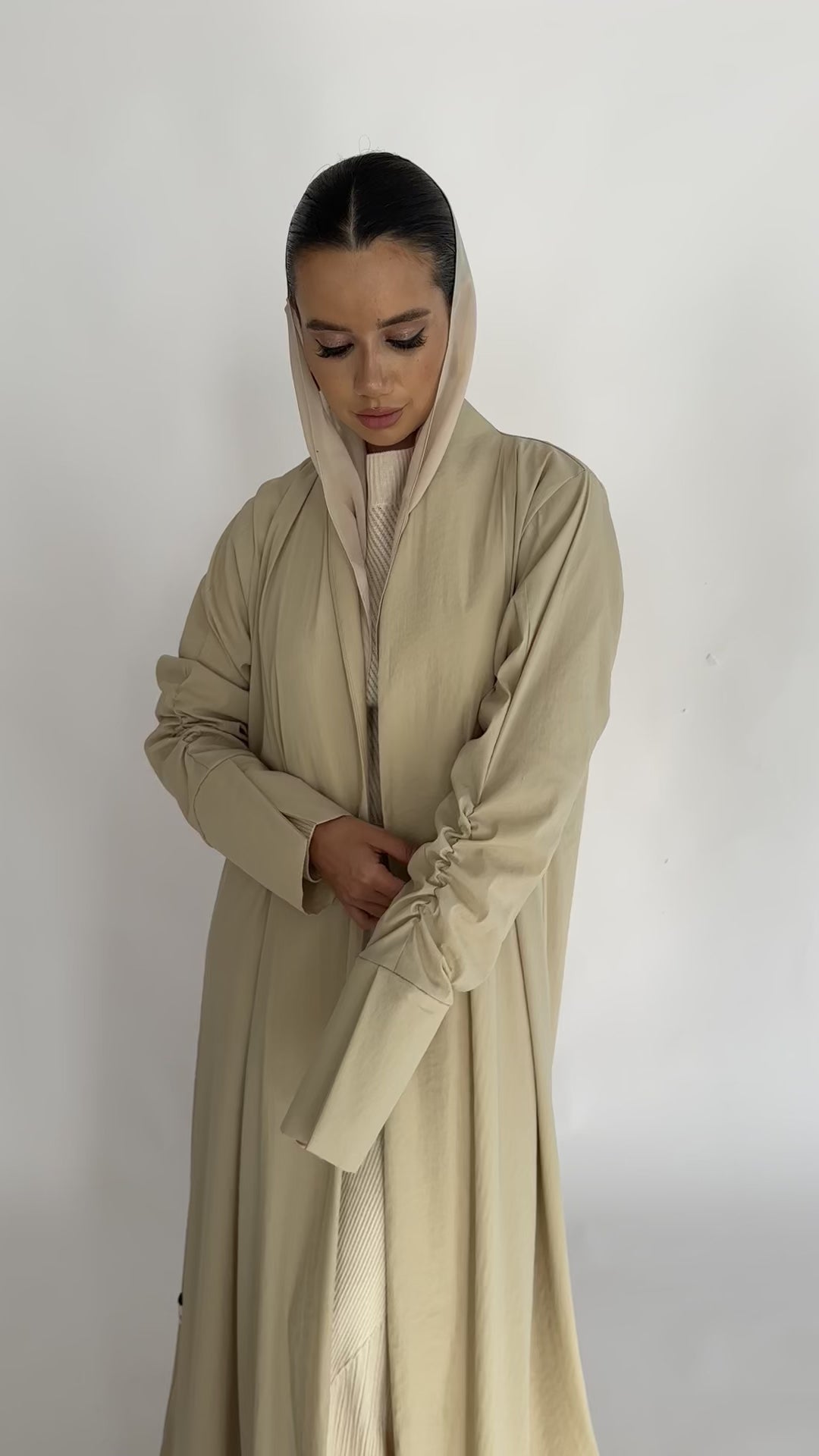 UV Abaya Split Cuff